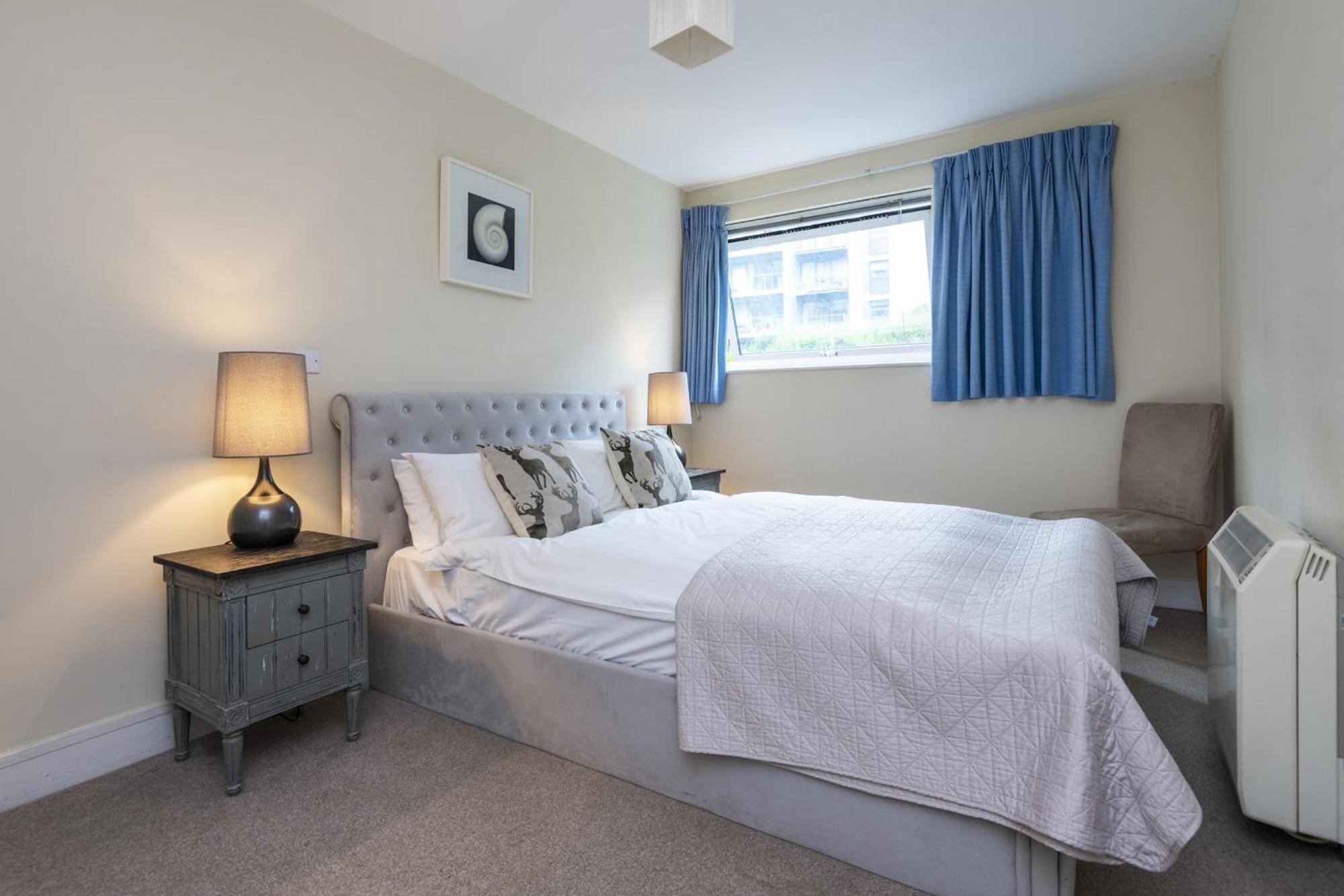 Riverside Apartment London Bagian luar foto